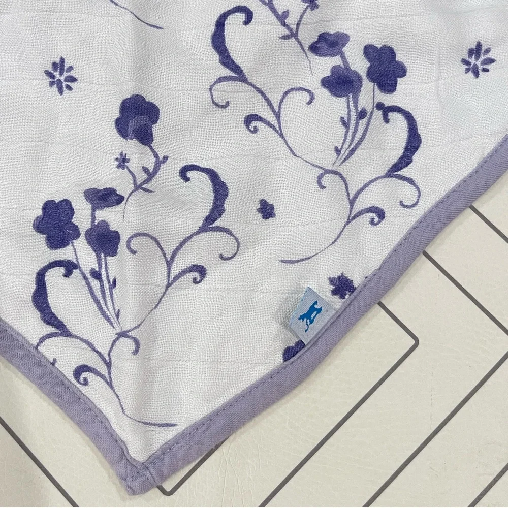 Set of Little Unicorn Muslin Bibs